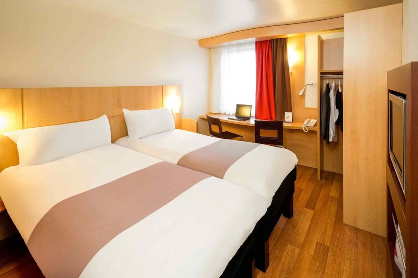 expedia-3157247-22