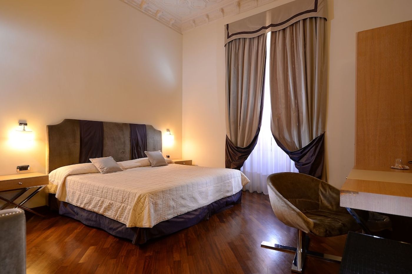 expedia-3163279-16
