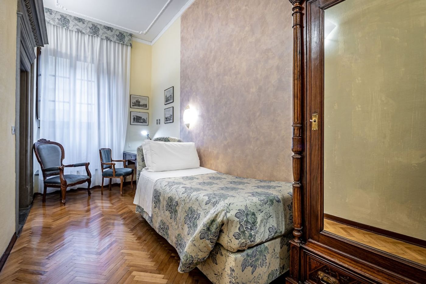 expedia-3160609-25