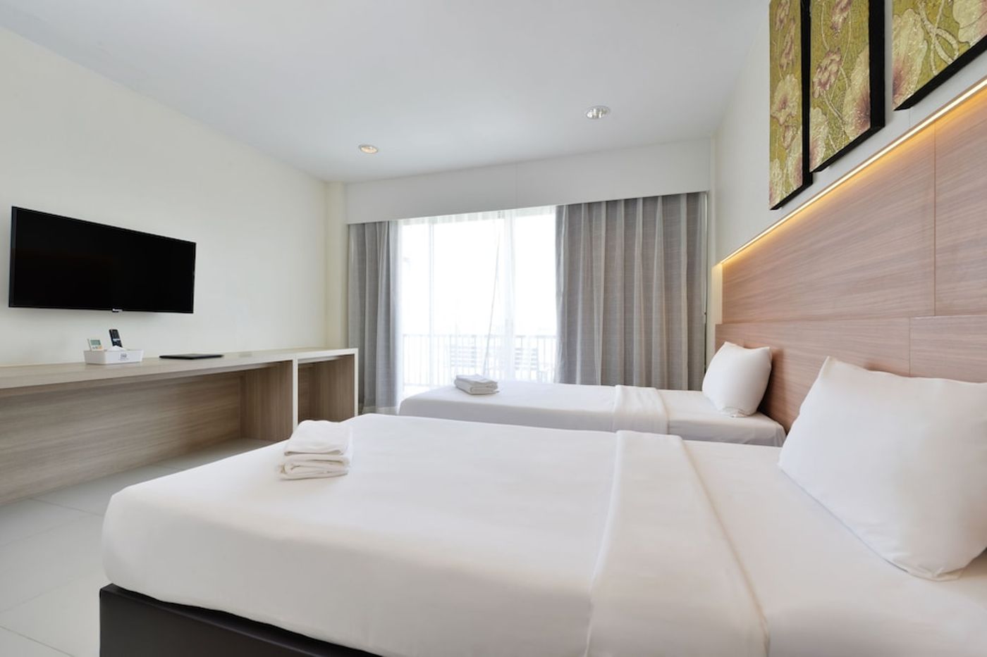 expedia-3162788-30