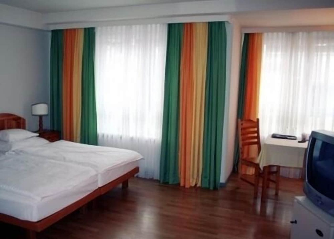 expedia-3164672-18
