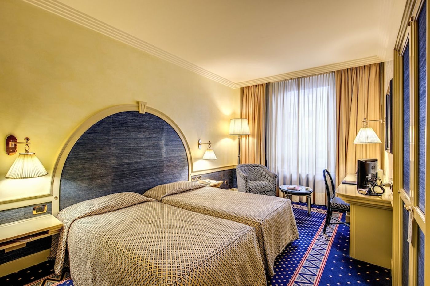 expedia-3163445-28
