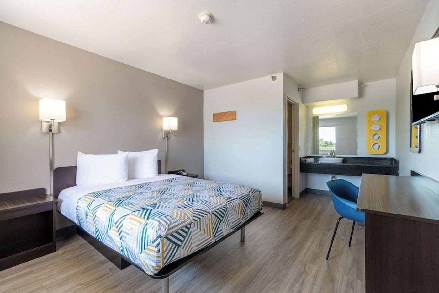 expedia-3158803-23