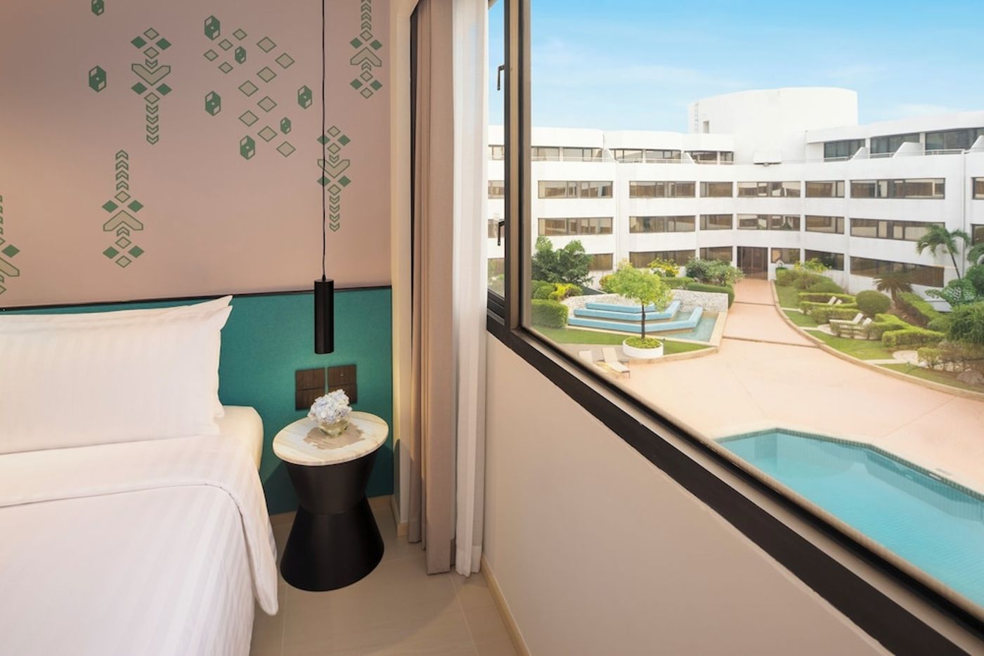 expedia-3159748-4