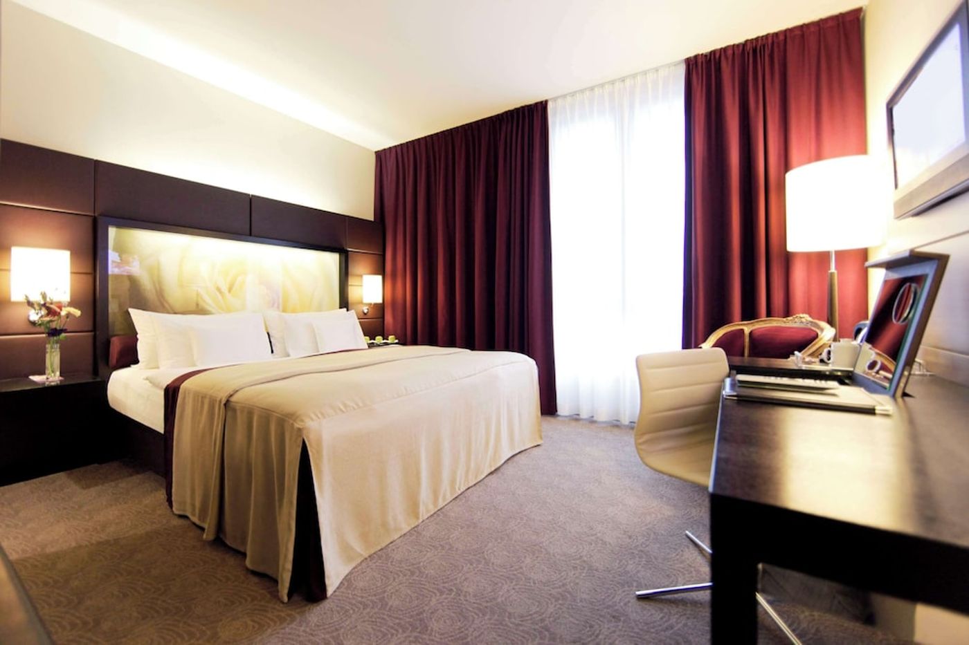 expedia-3165582-16