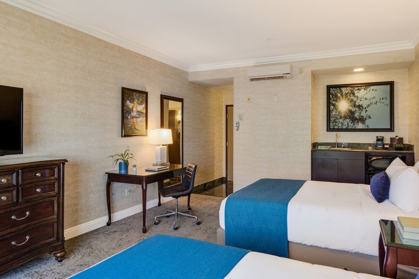 expedia-3158876-9