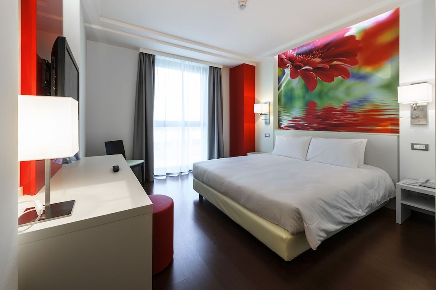 expedia-3163600-10