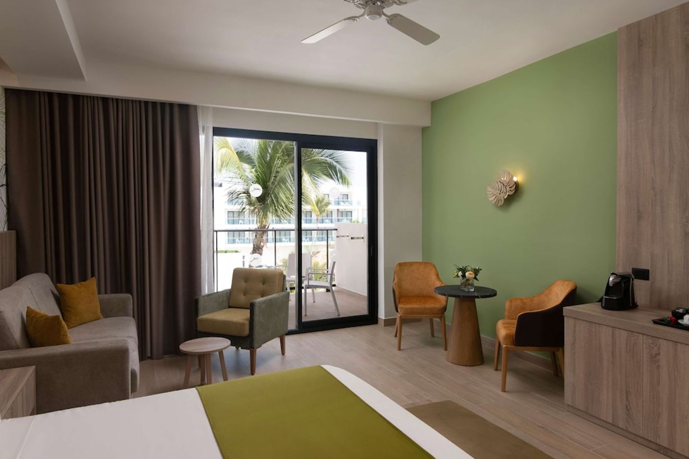 expedia-3166818-29