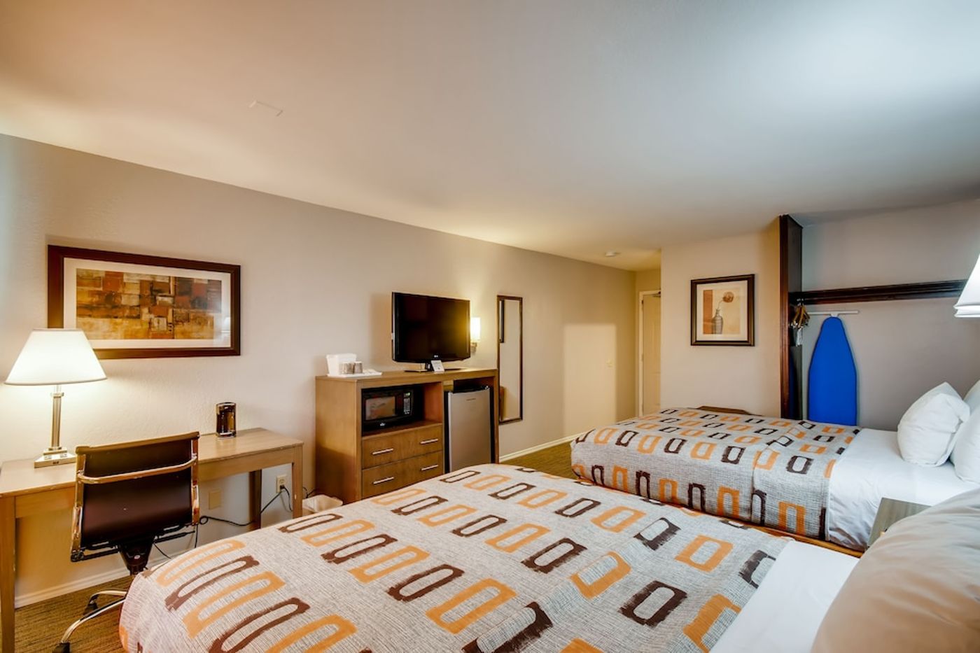 expedia-3159091-13