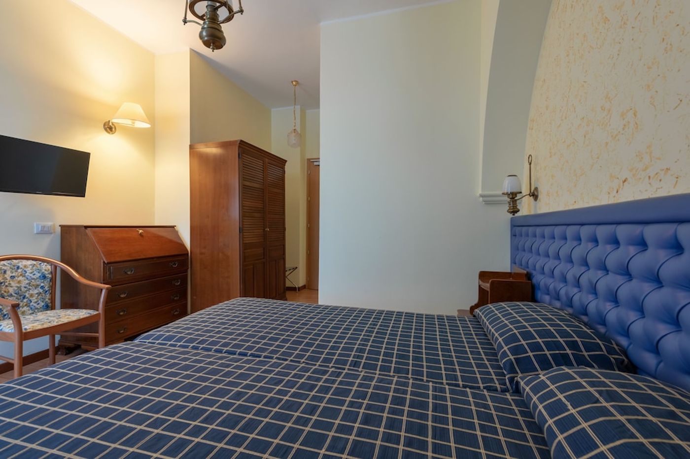 expedia-3166435-14