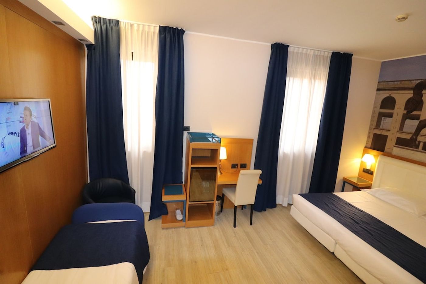 expedia-3159903-23