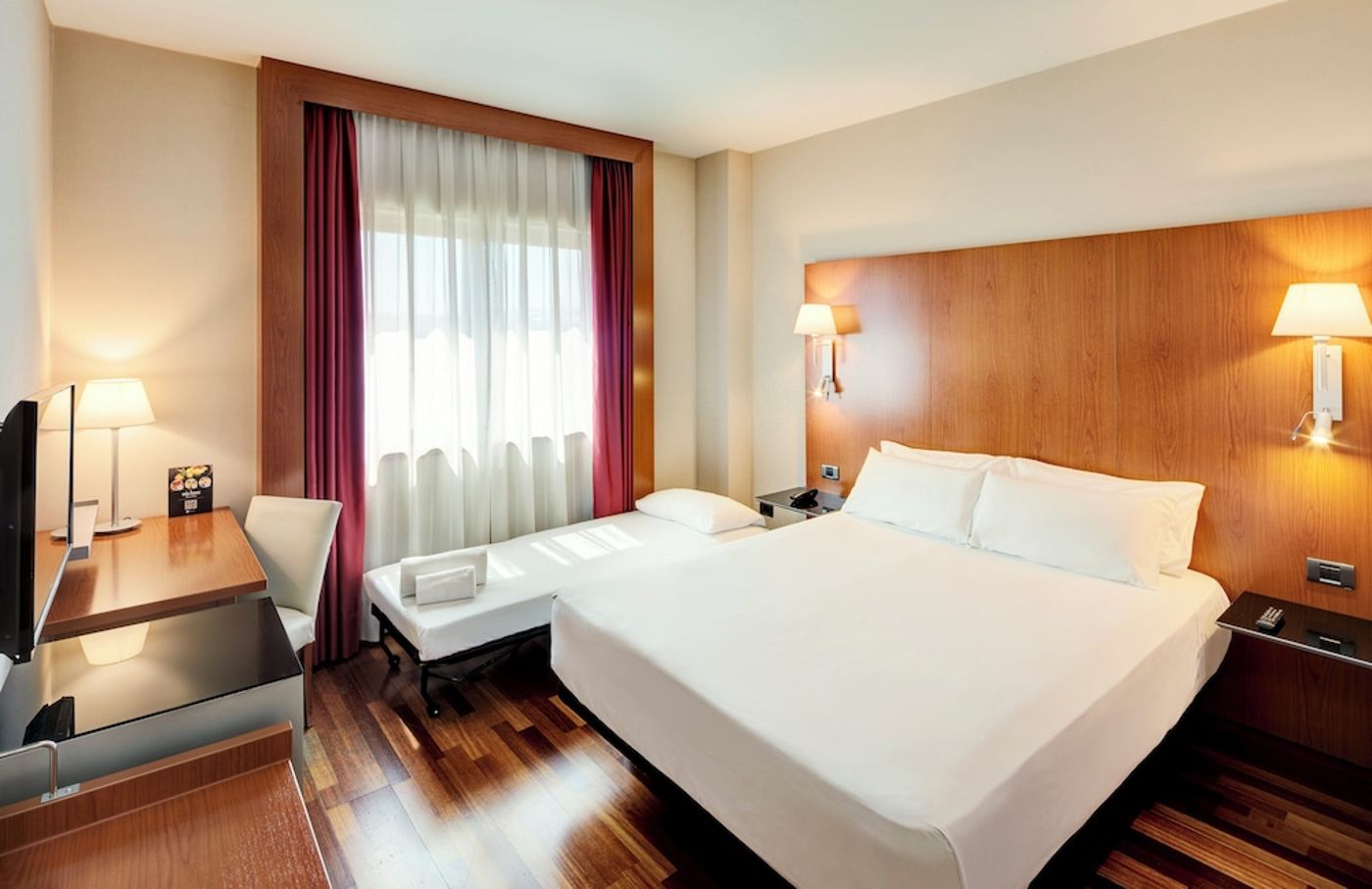 expedia-3156985-5