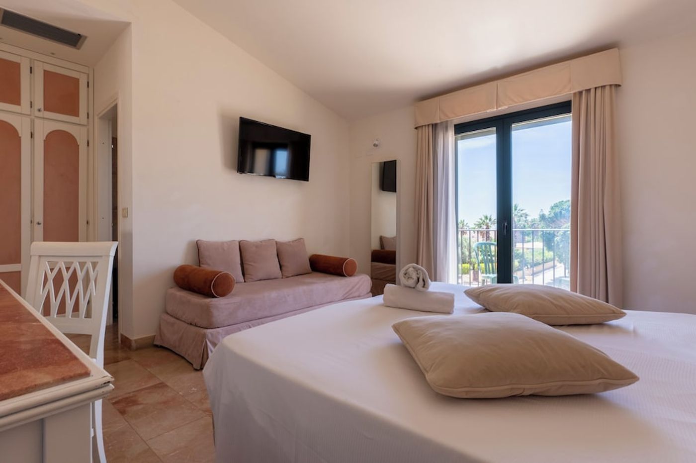 expedia-3166525-17