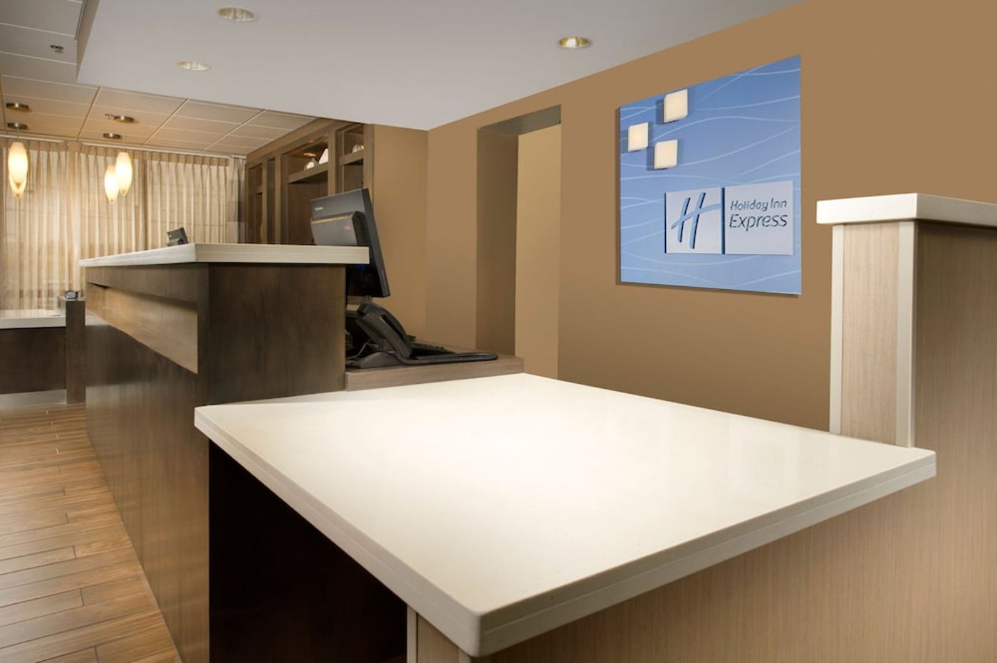 expedia-3159317-5