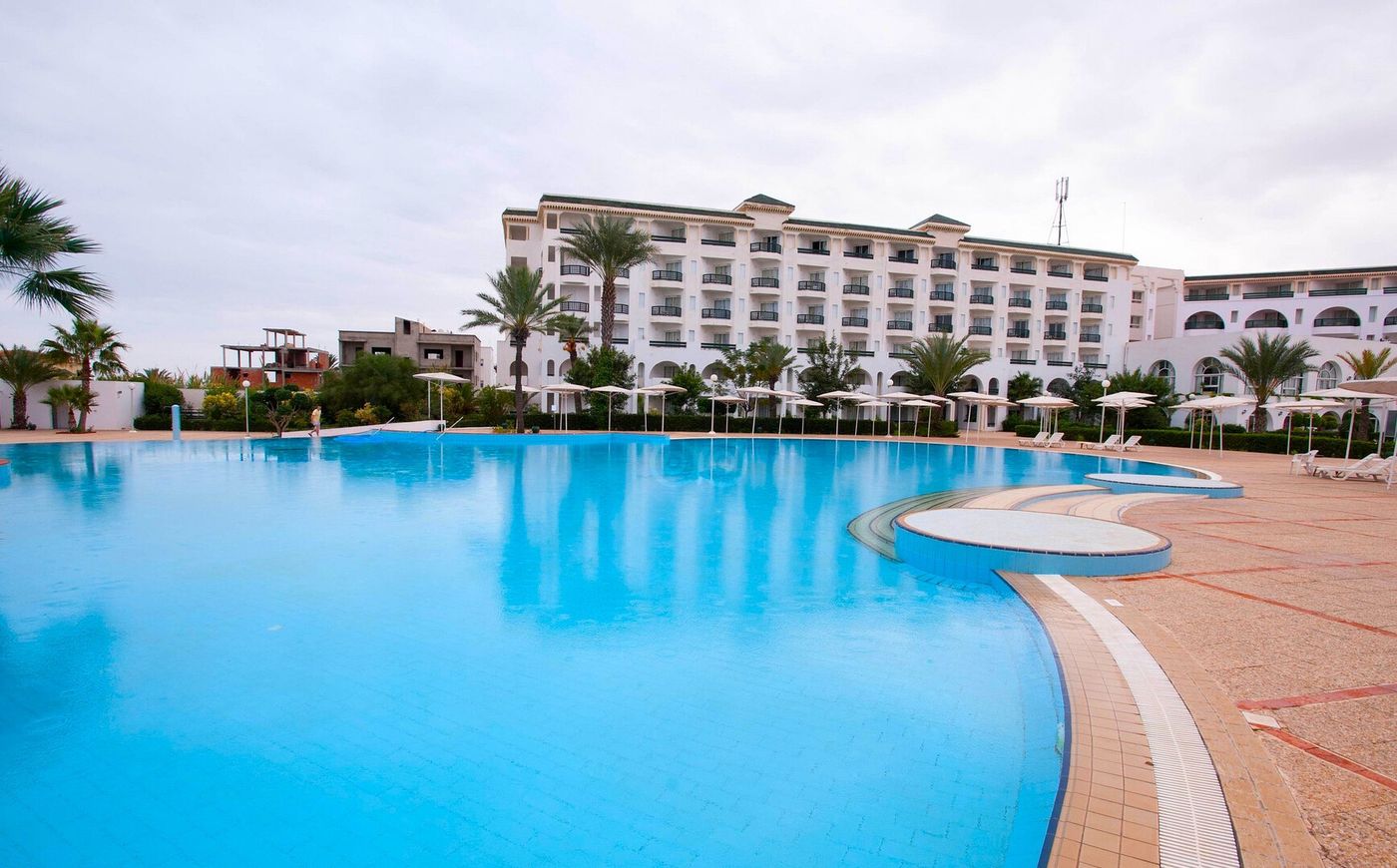 El Mouradi Palm Marina 03.06