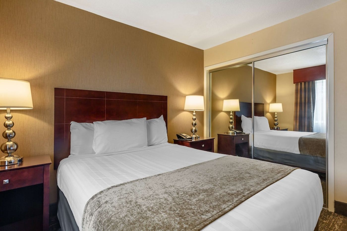 expedia-3160427-15