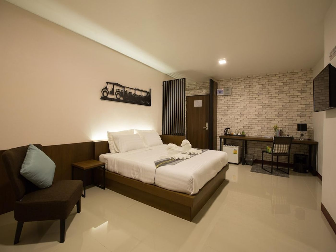 expedia-3162874-16