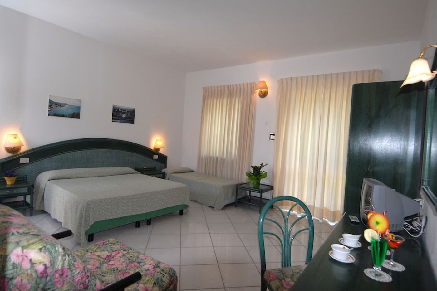 expedia-3166191-17