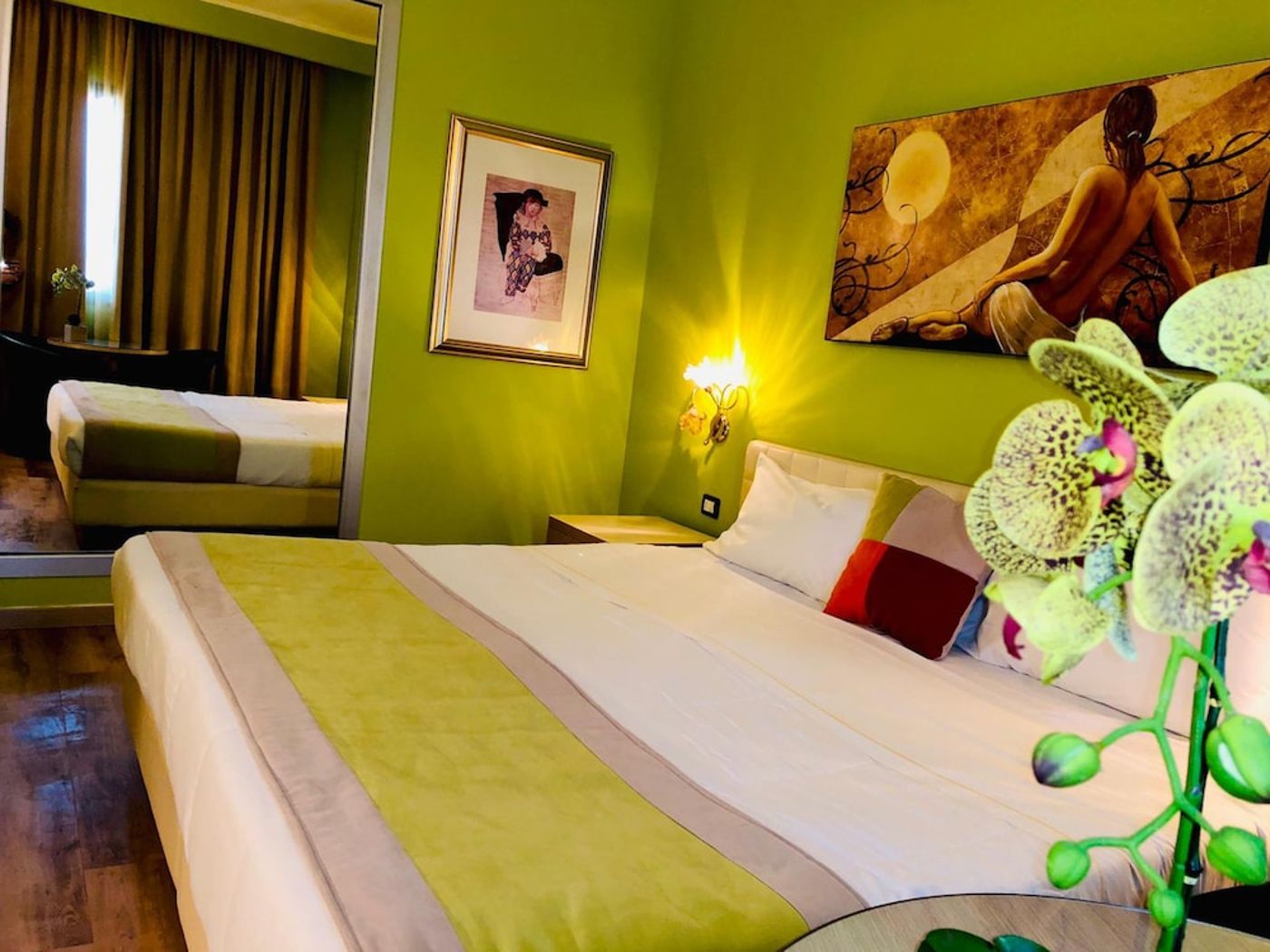 expedia-3163579-18