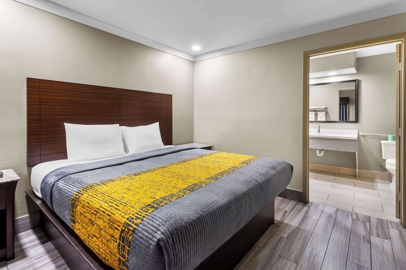 expedia-3160688-8