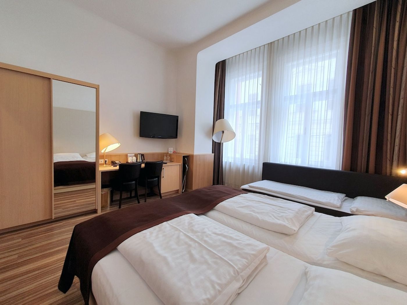 expedia-3164553-15