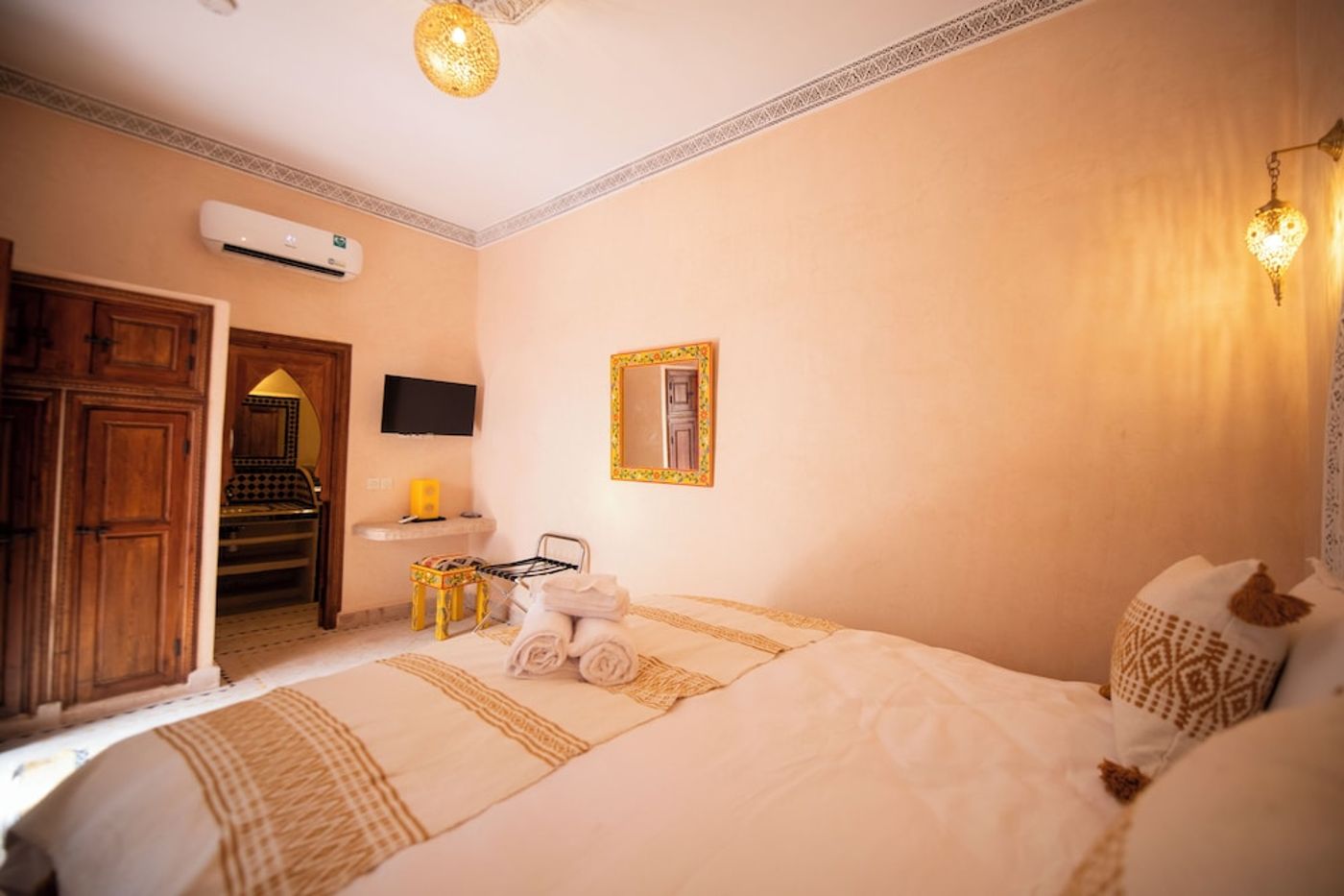 expedia-3166562-7