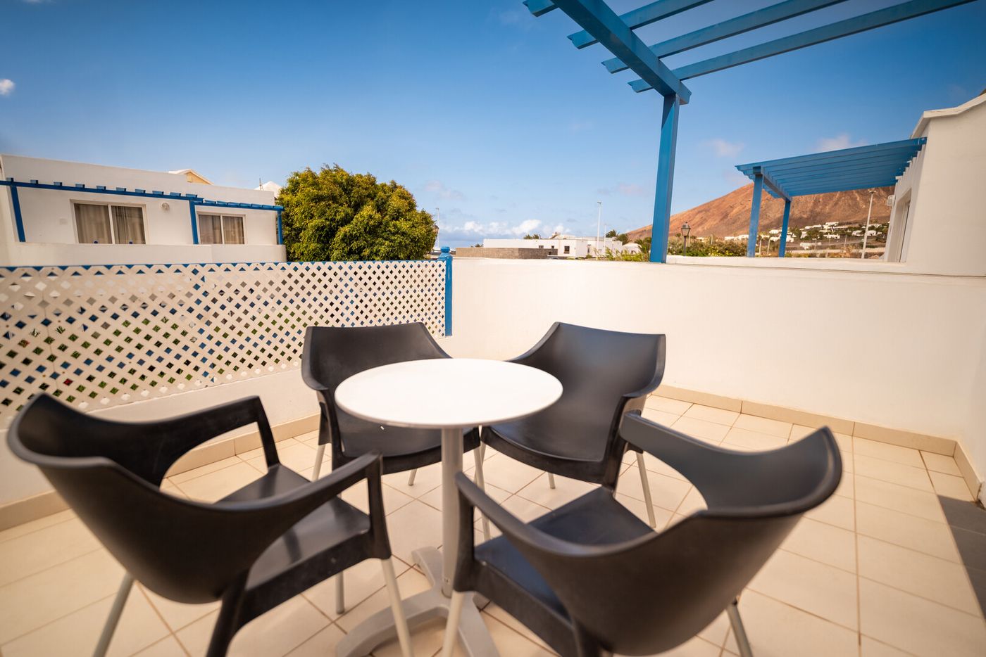 21.01.26 HL Paradise Island