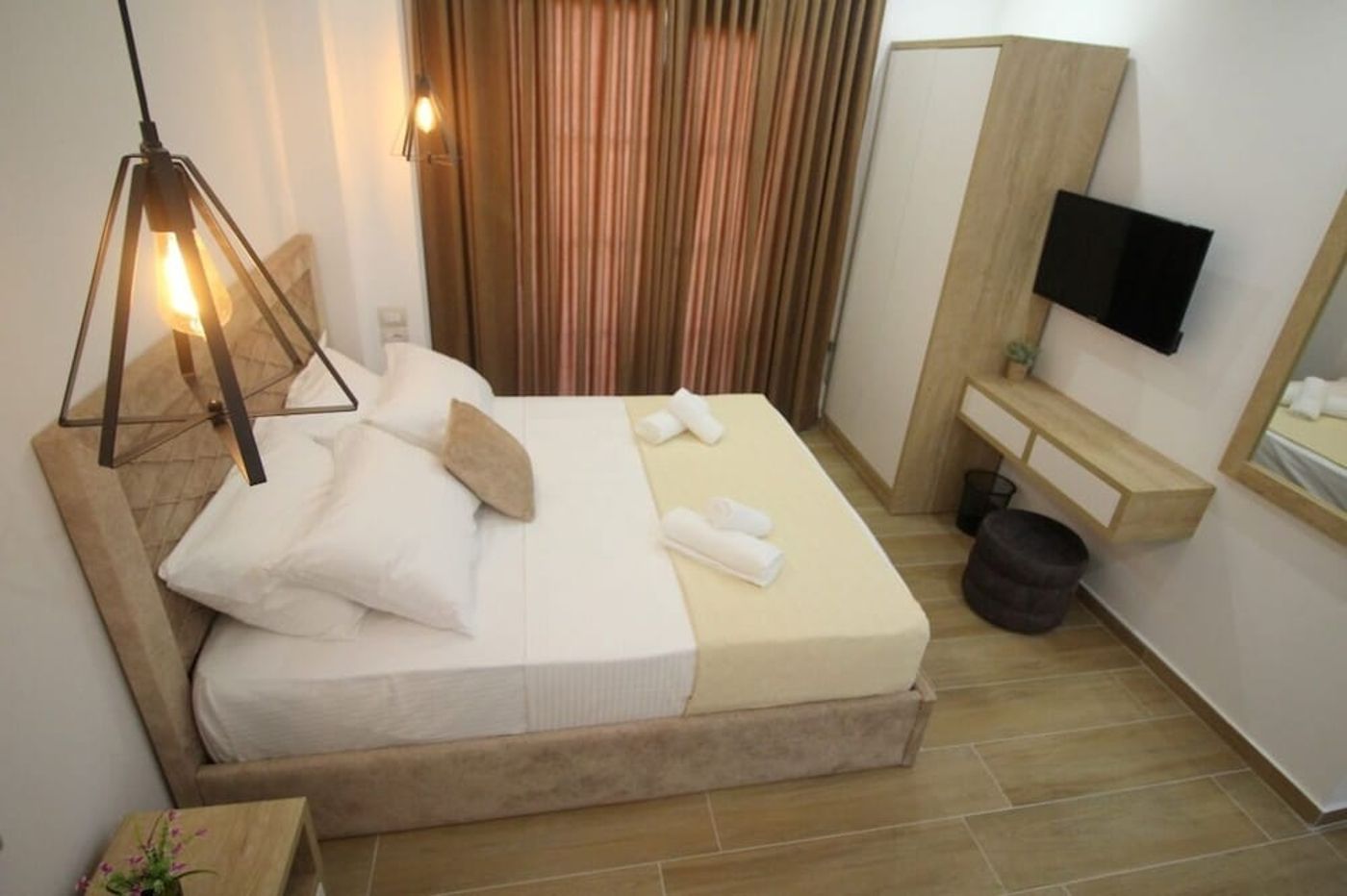 expedia-3157309-10