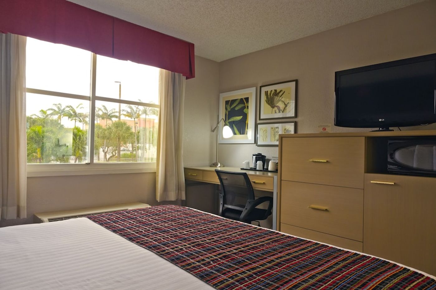 expedia-3158764-13