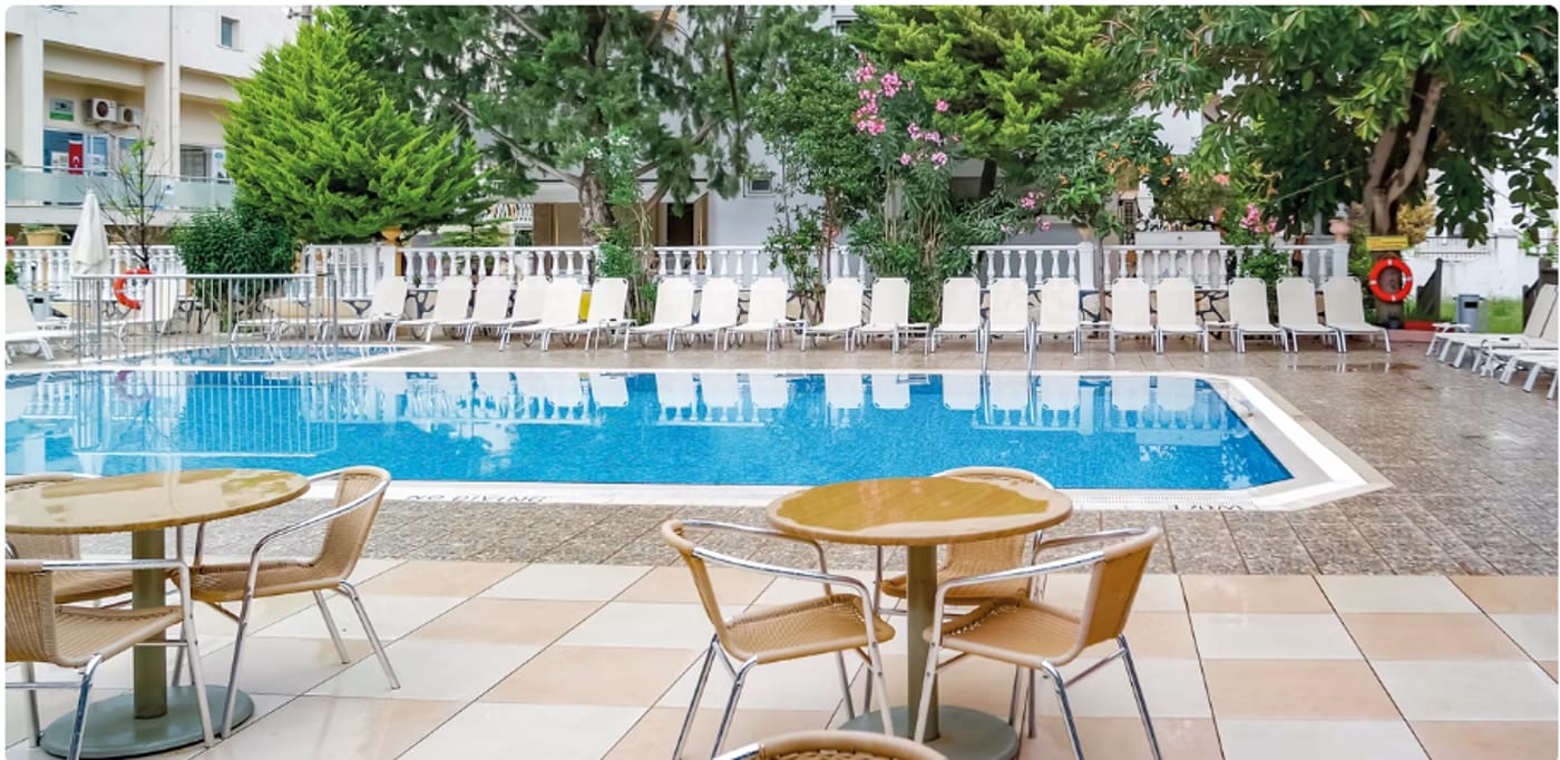 Amphi Apartments