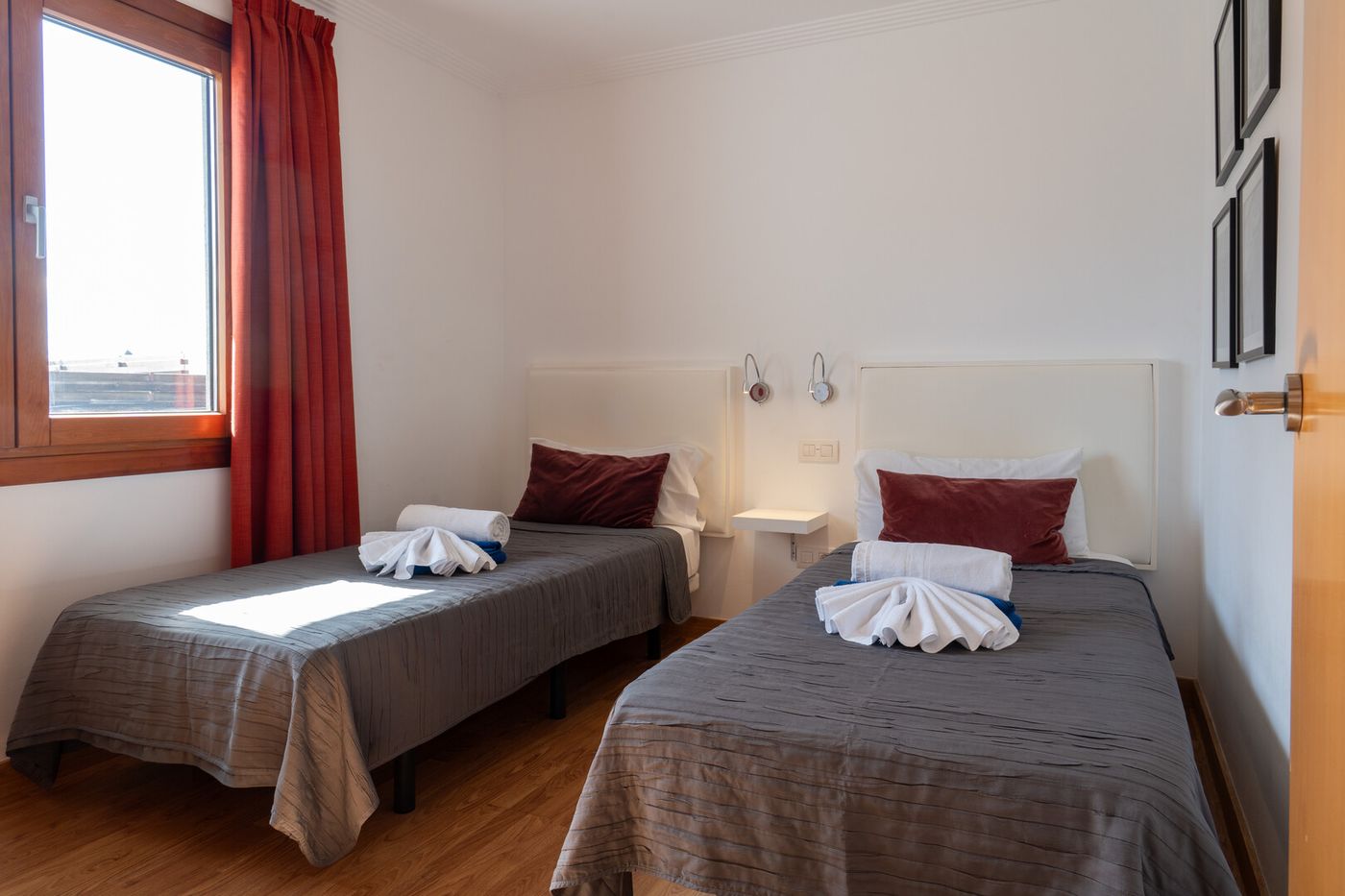 VILLAS PLAYA BLANCA BEACH MATE