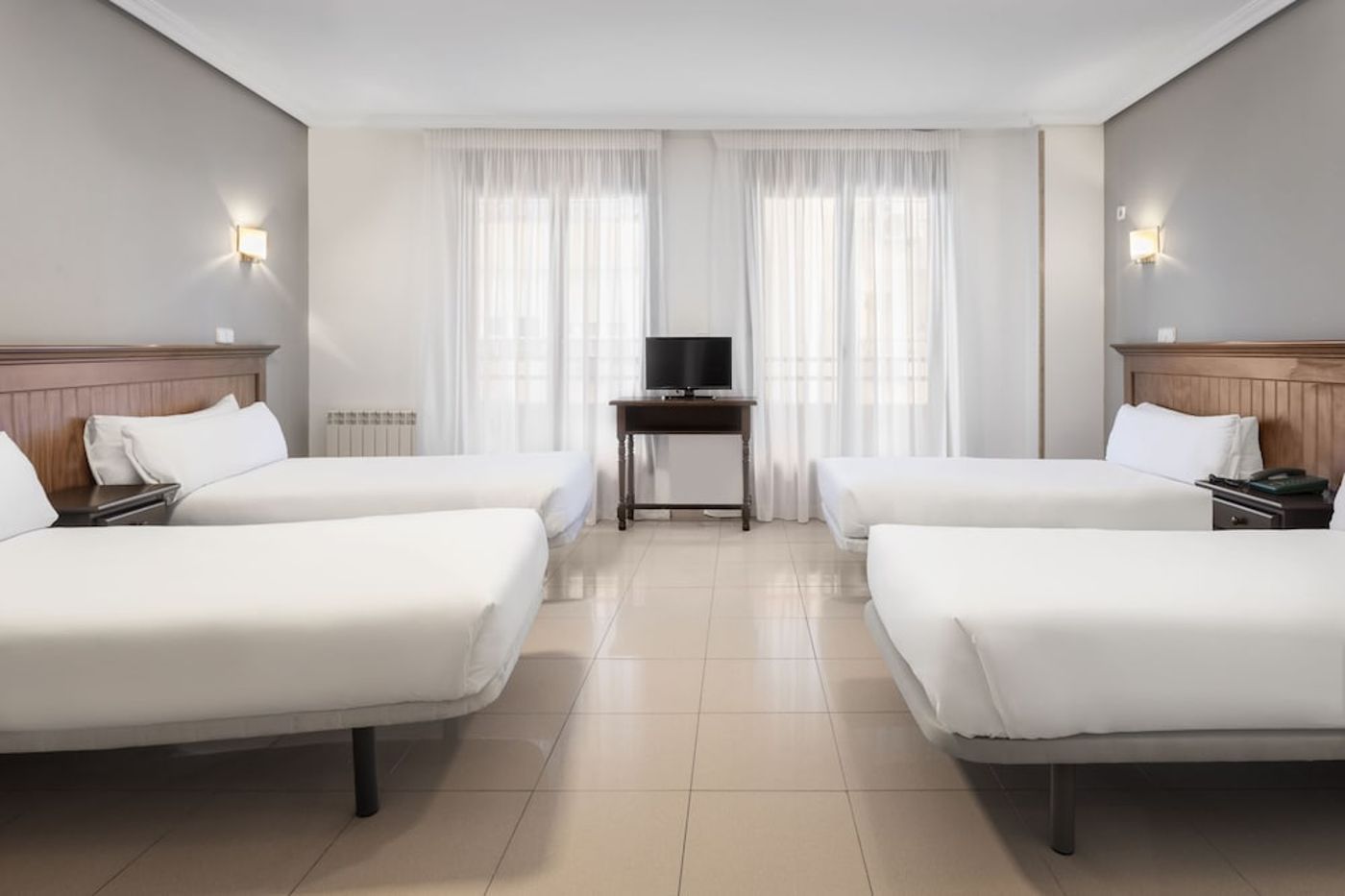 expedia-3163215-10