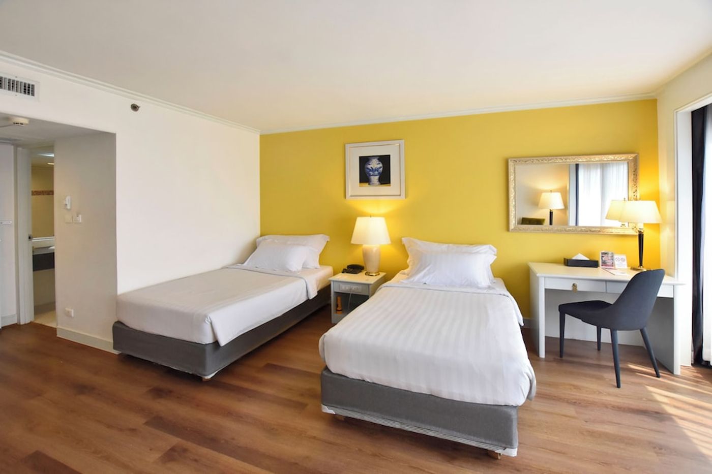 expedia-3165237-23