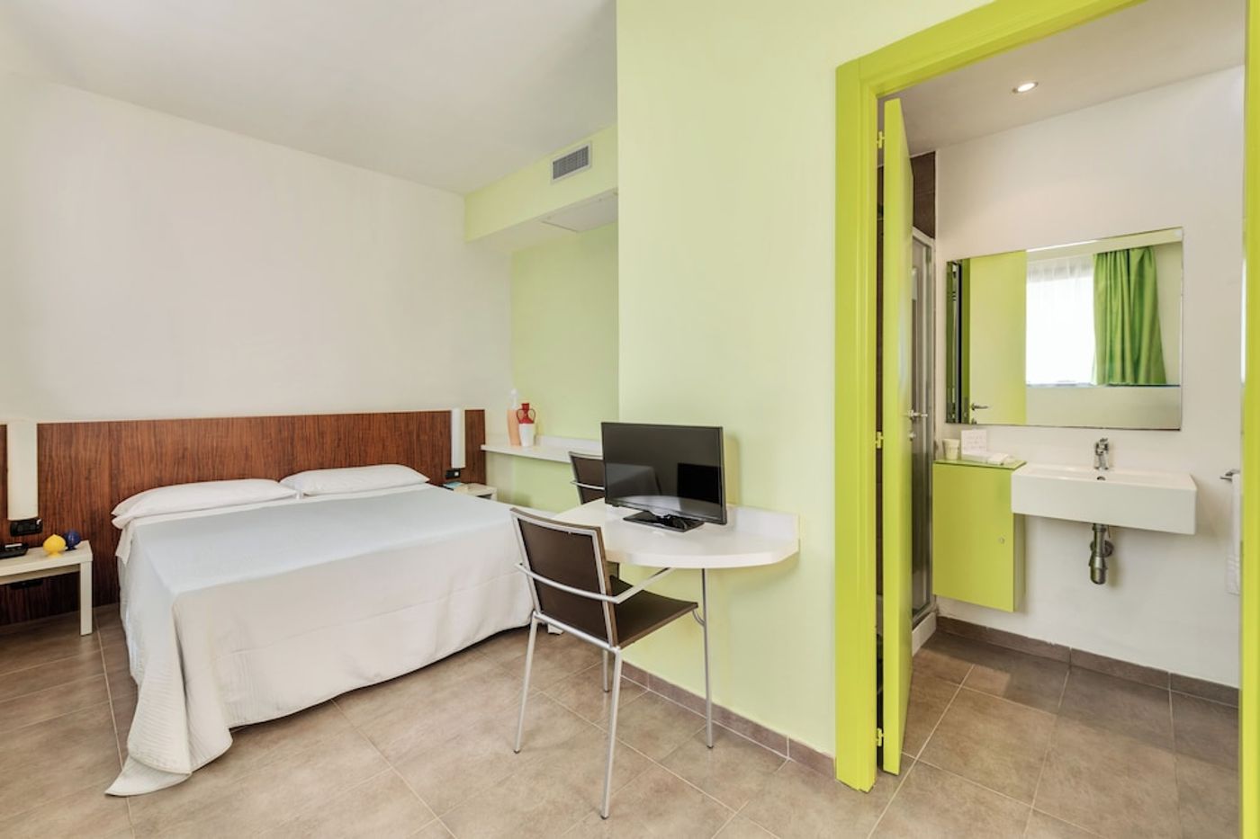 expedia-3166780-17