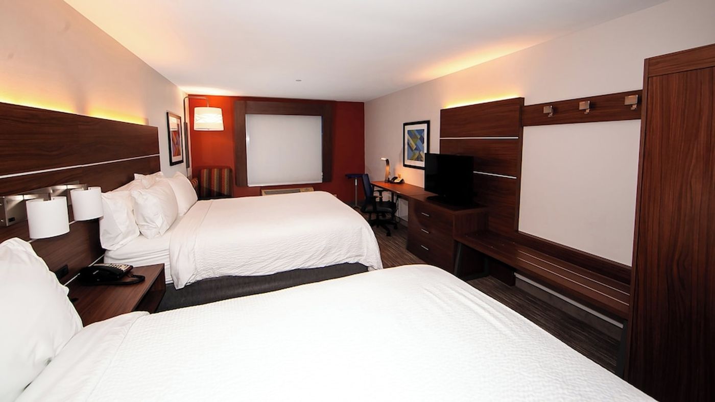 expedia-3162125-16