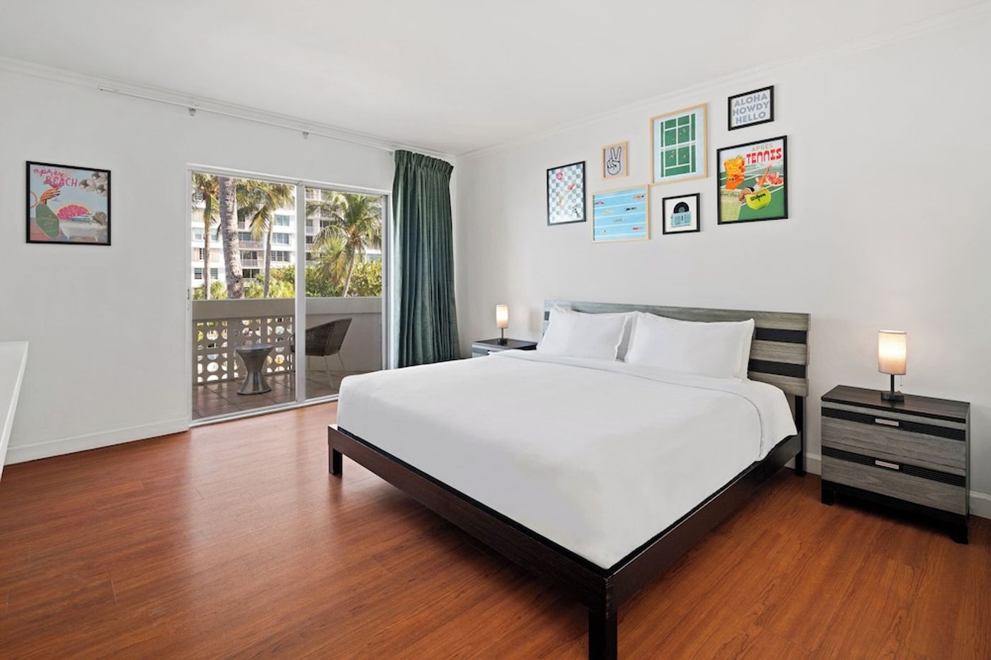 expedia-3163436-30