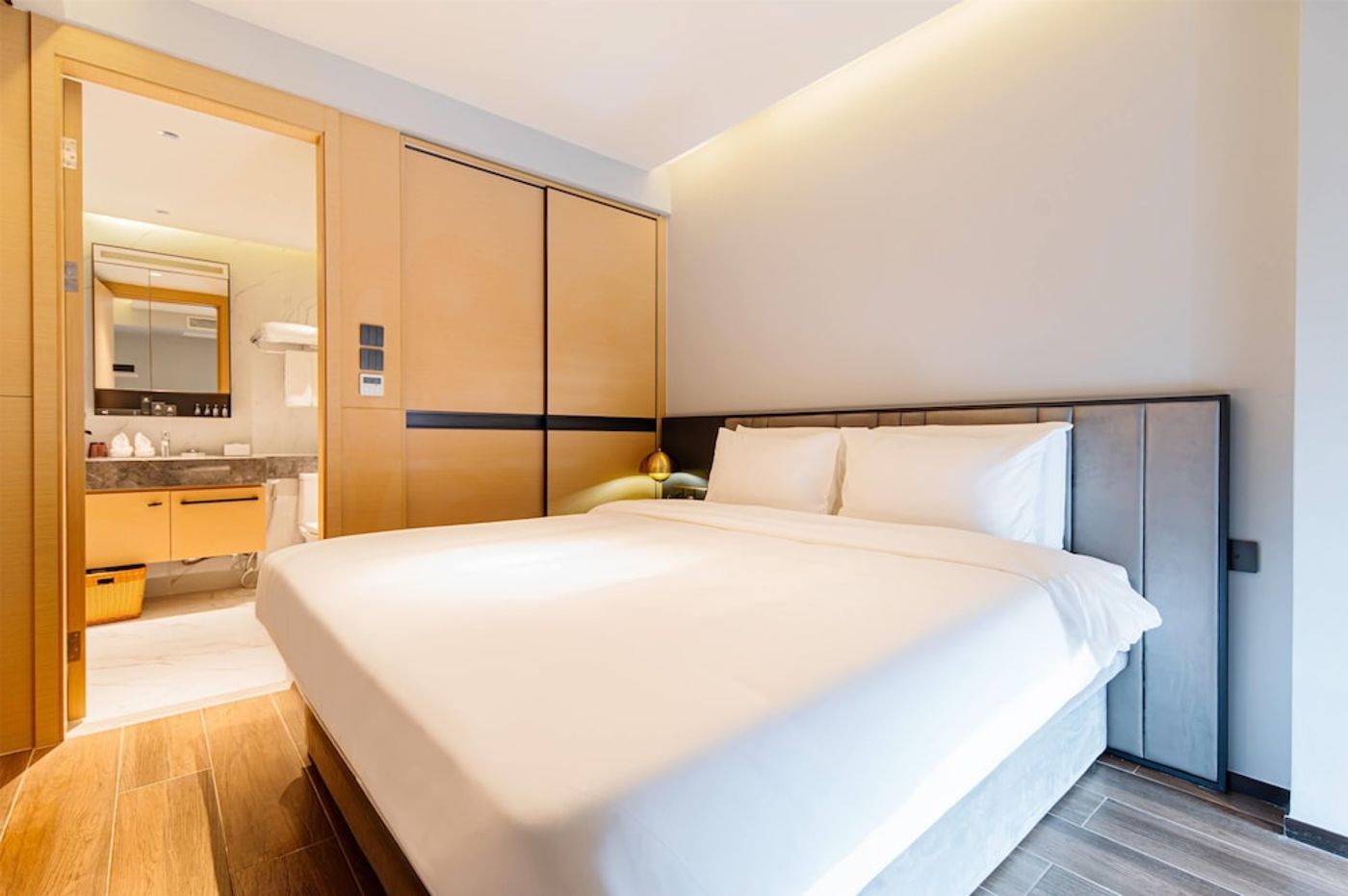 expedia-3166879-17