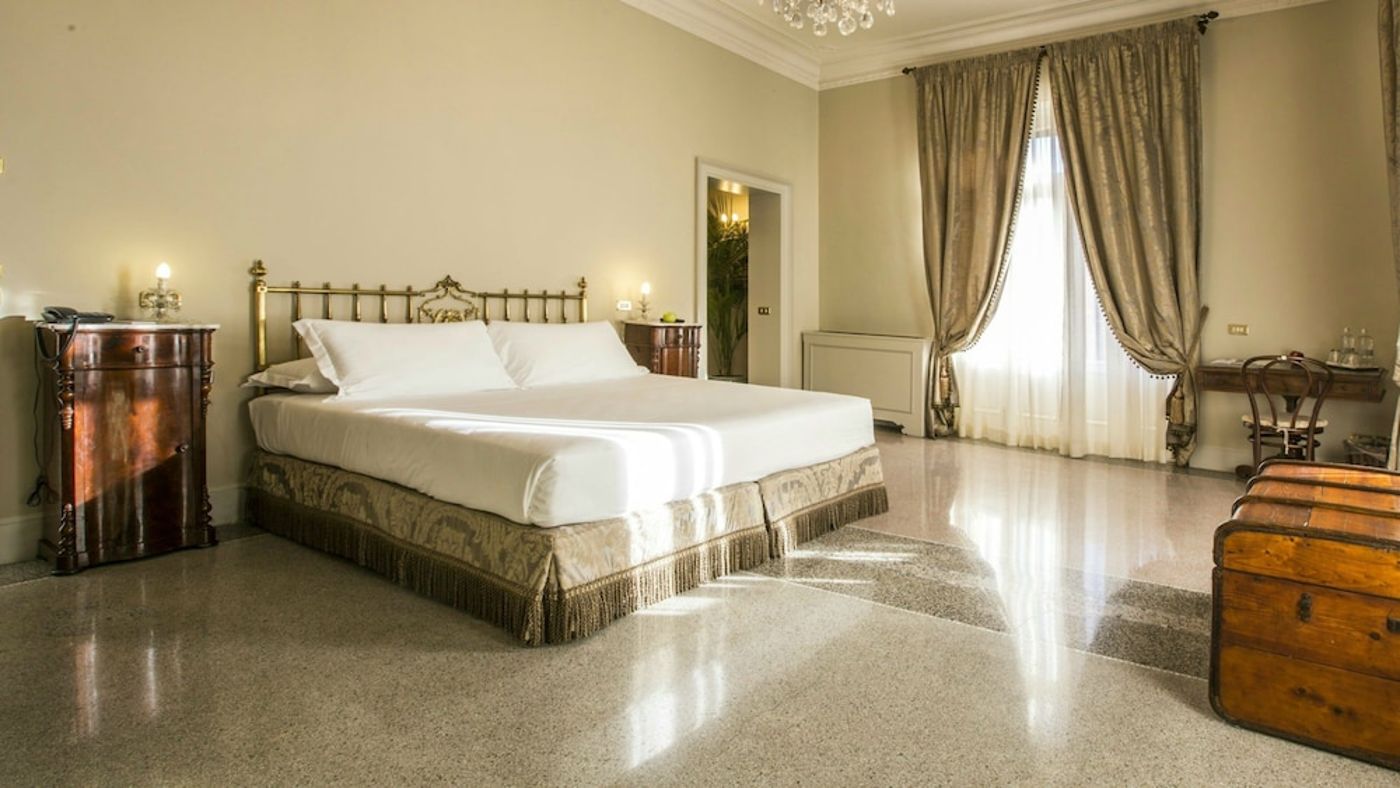 expedia-3163297-11