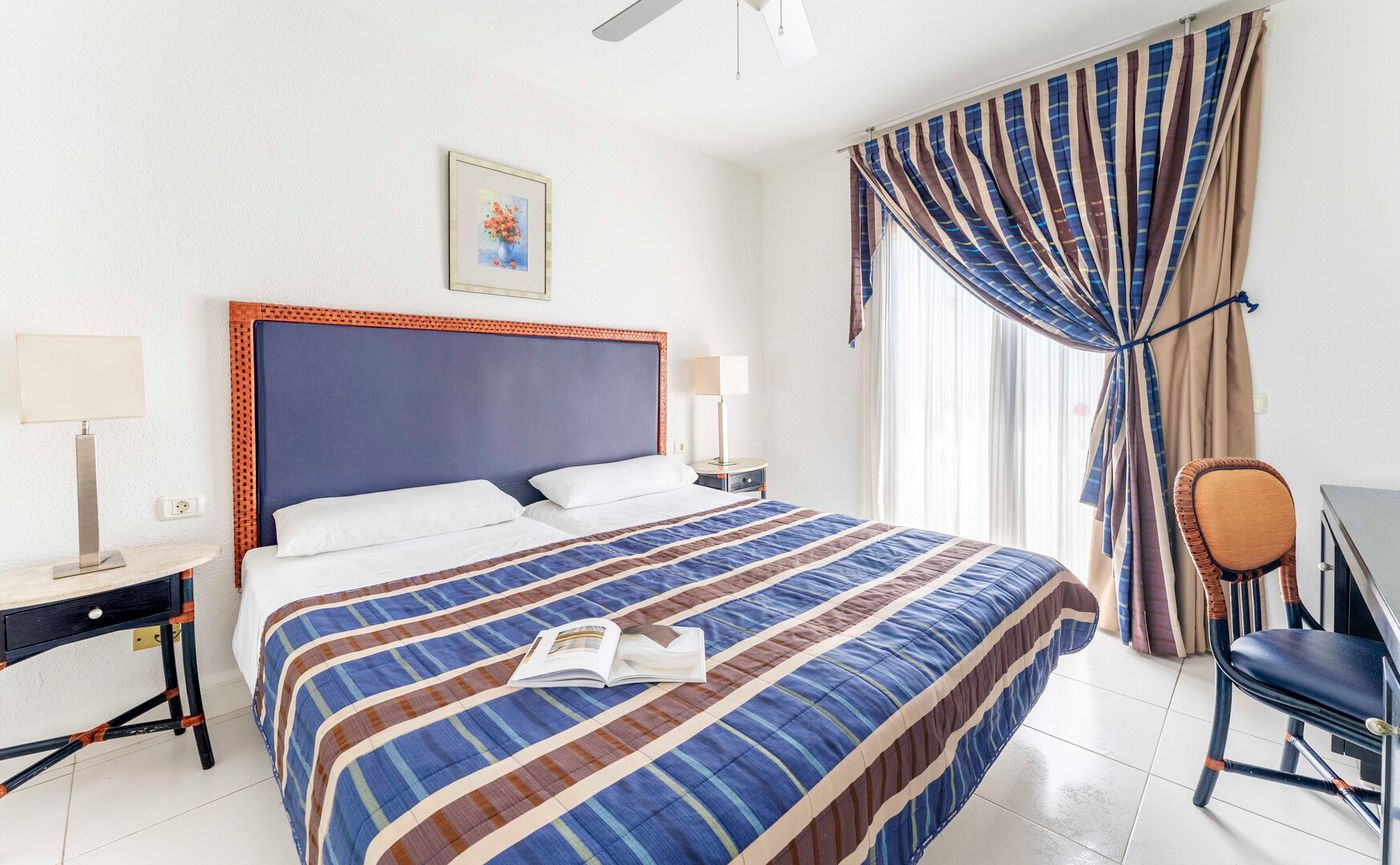 15.12.25 ONA Beverly Hills Heights