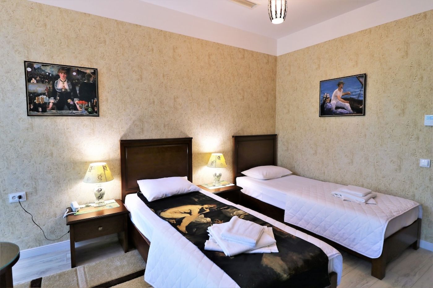 expedia-3157485-25