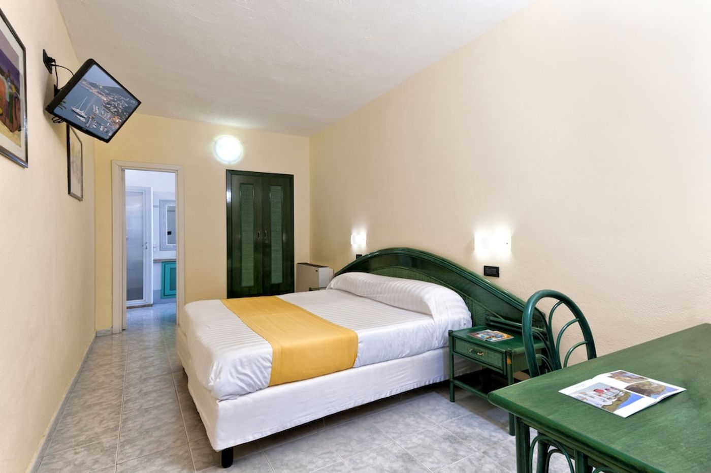 expedia-3166382-18