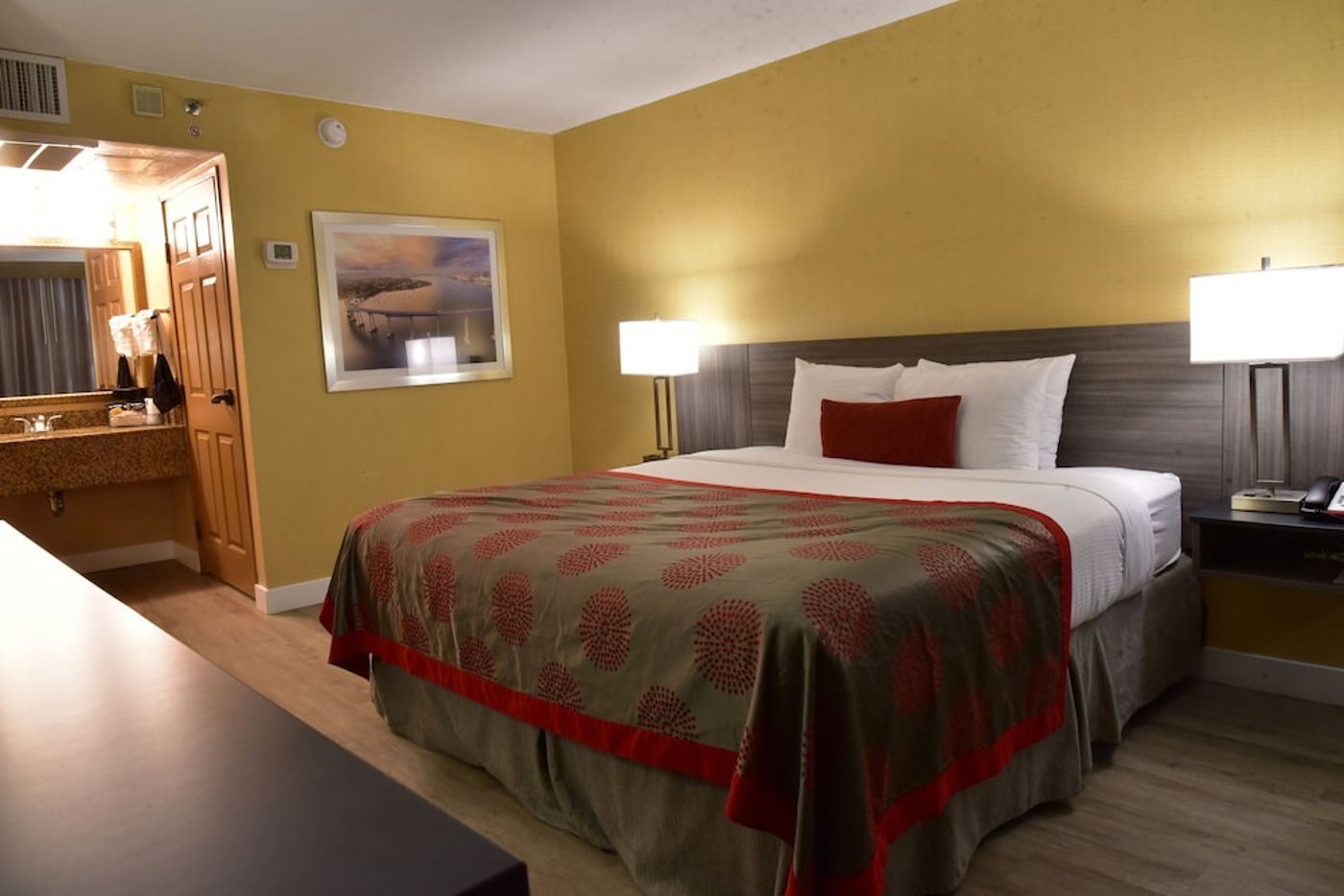 expedia-3166495-20