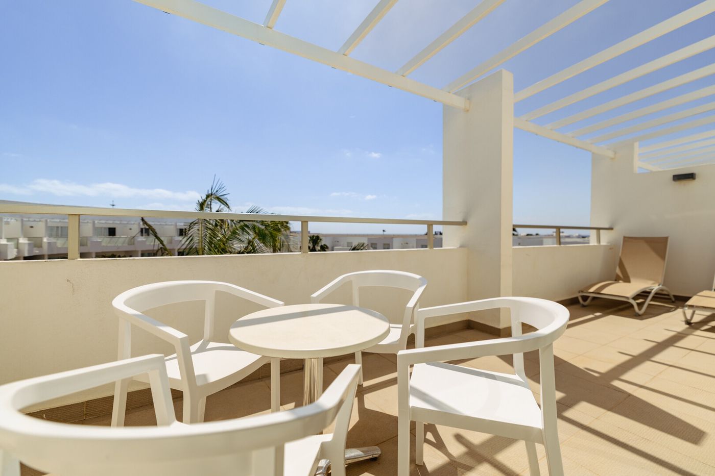 22.09.26 Aequora Lanzarote Suites