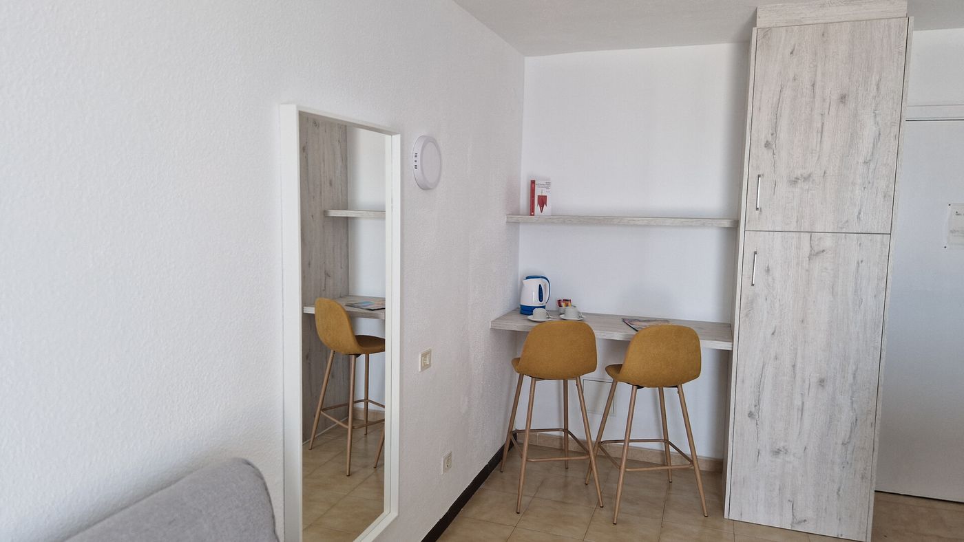 20.03.26 Chatur Palmera Mar