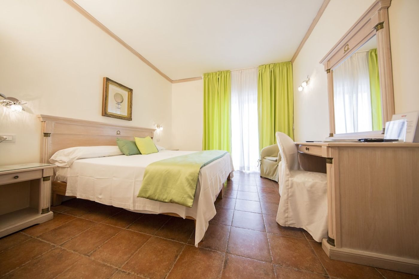 expedia-3163643-21