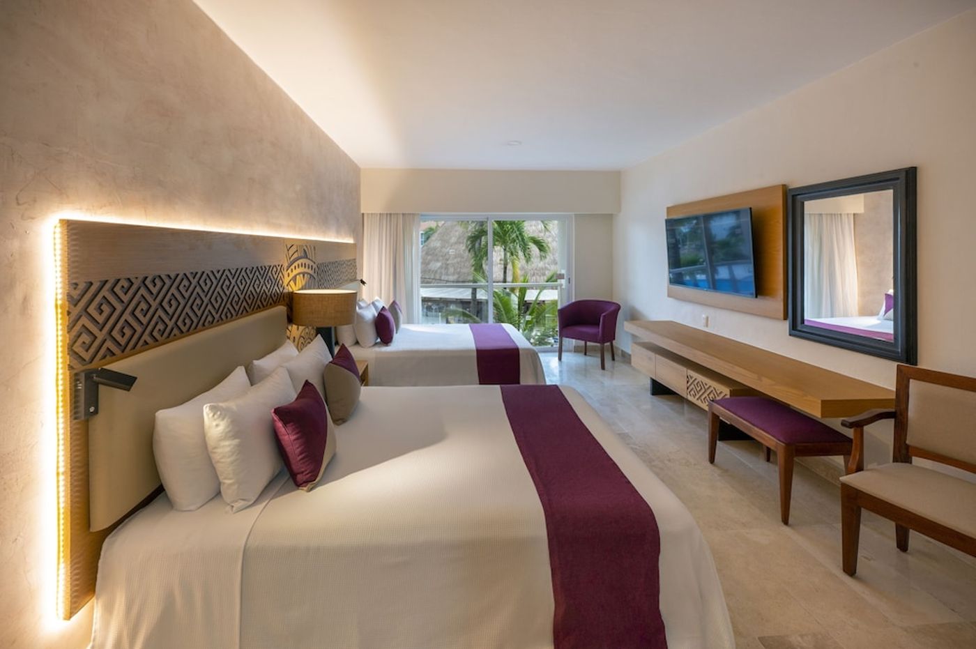 expedia-3166864-25