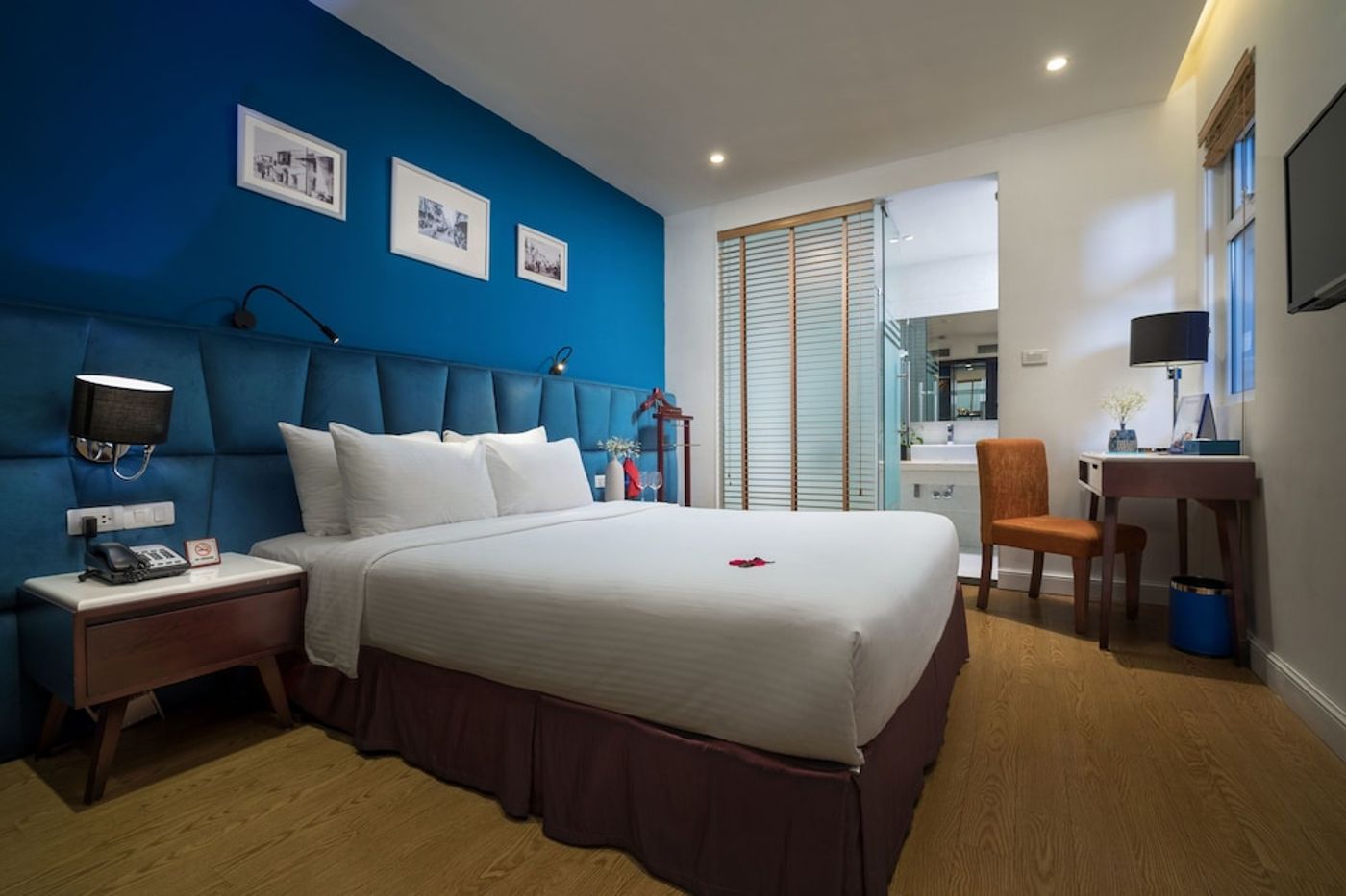 expedia-3163056-8
