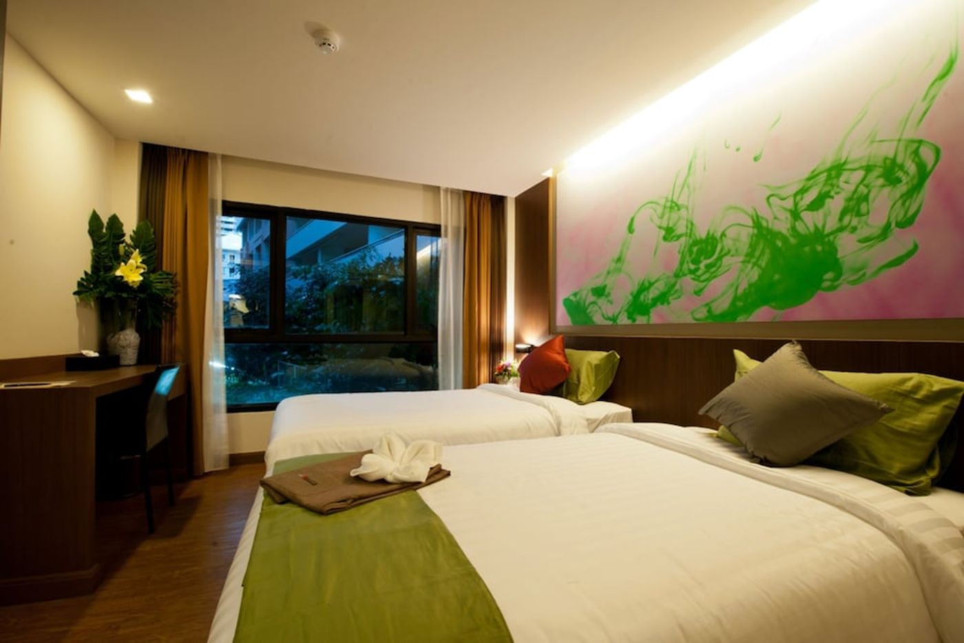 expedia-3162873-9