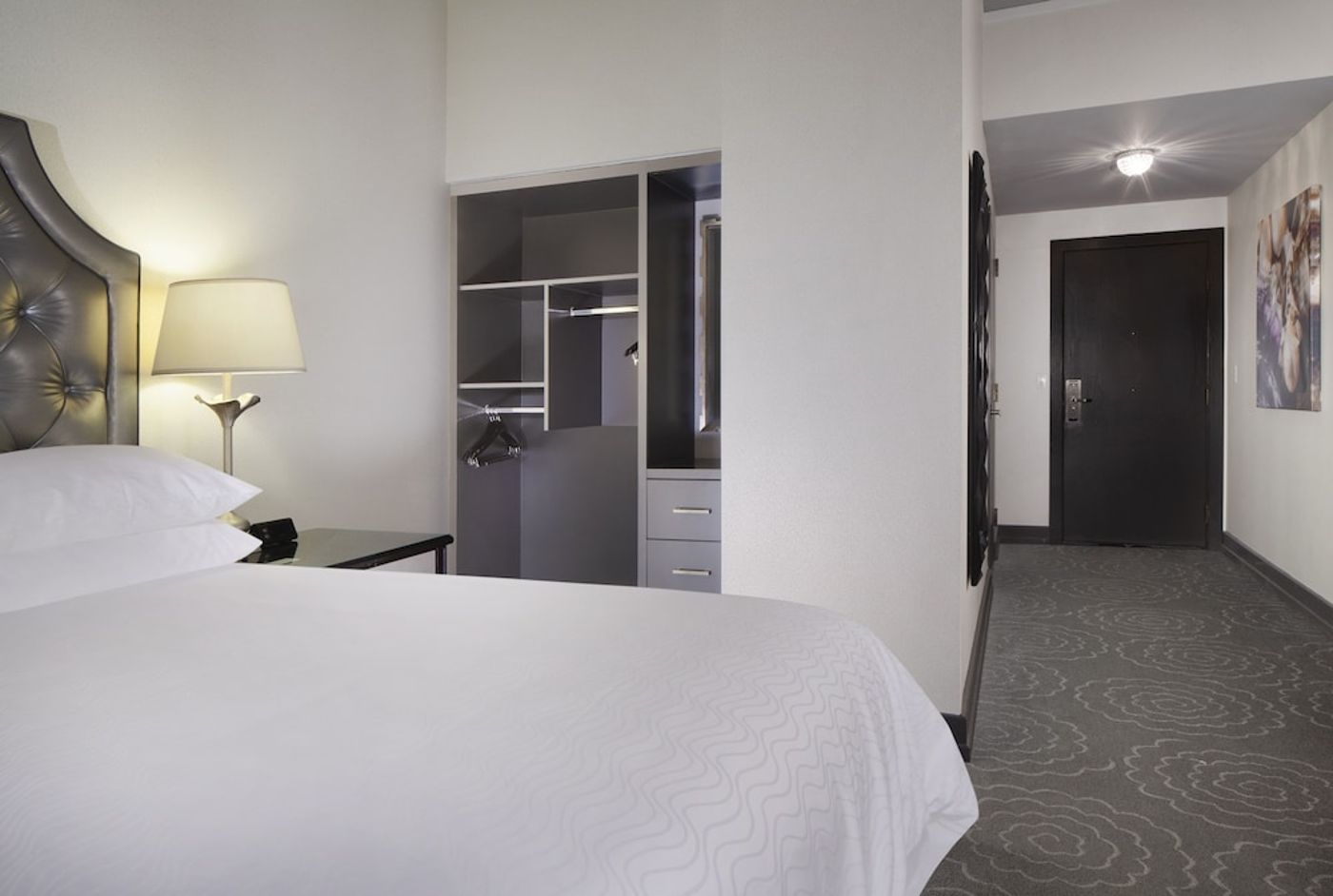 expedia-3158235-25