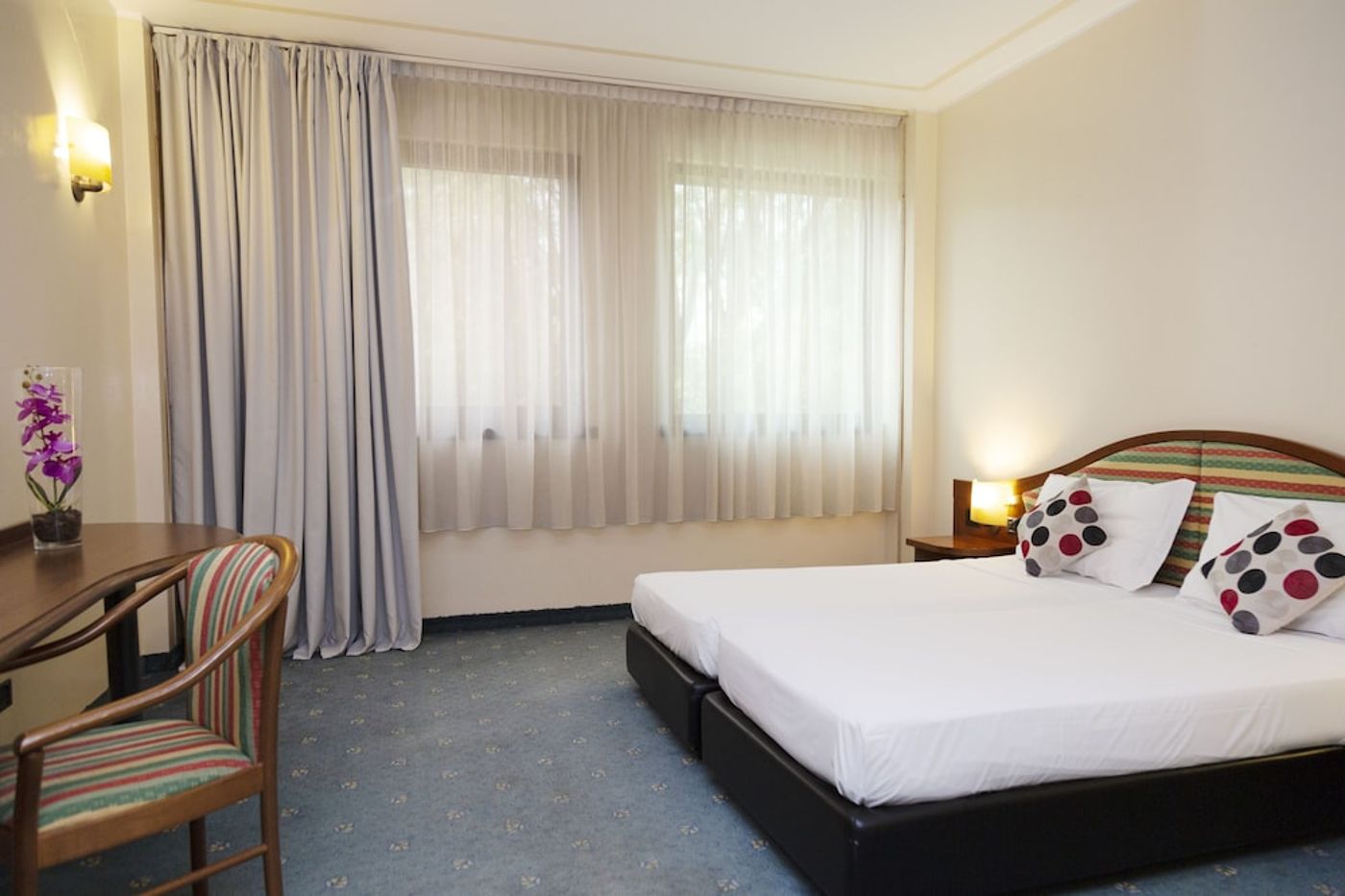 expedia-3163493-21